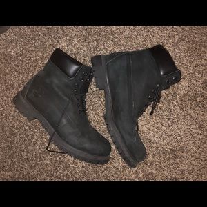 Black Timberlands